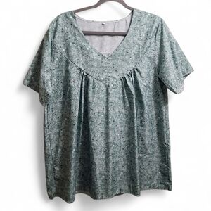 Floral Green Women's Top 2X